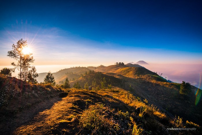 Prau gunung sindoro sumbing awan negeri dosen prahu dieng cerita cantik pemandangan papan jurnalposmedia perbanas disimpan