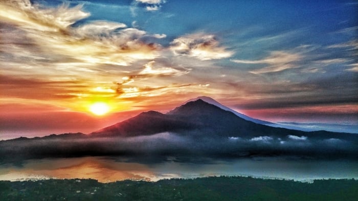 15 Gunung Di Indonesia Yang Wajib Anda Daki