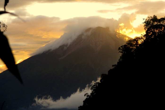 Kerinci mount climbing highest sumatera peak seblat national park