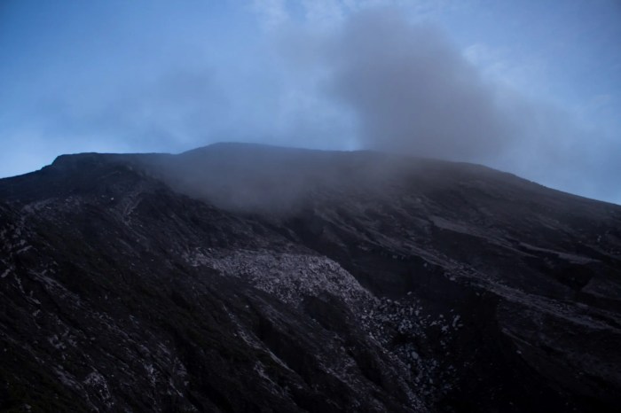 Kerinci mount sumatra volcano